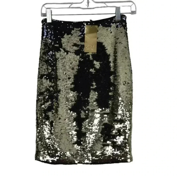 NWT H&M Metallic Gold Black Sequin Skirt  Color Changing Size 4 - Picture 6 of 13